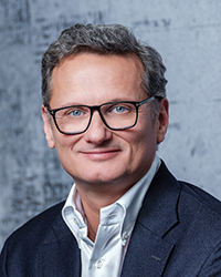 Michael Rauhofer_Büro Online.jpg