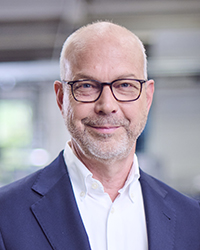 PFISTERER_GF_Johannes Linden_11901 ONLINE.jpg