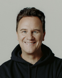 feinstoff_Guido Maria Kretschmer_Credit _Christoph Köstlin (2) Online.jpg